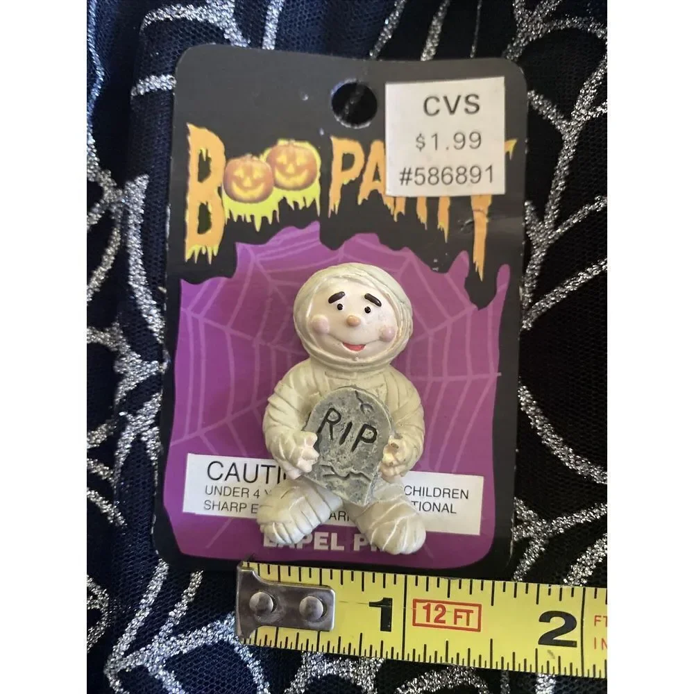 Halloween Vintage 1997 CVS Boo Party HALLOWEEN LAPEL PIN #586891 MUMMY